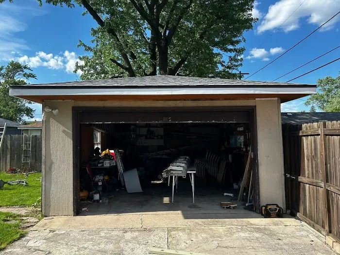 M.R.M. RESTORATION LLC Picture 9