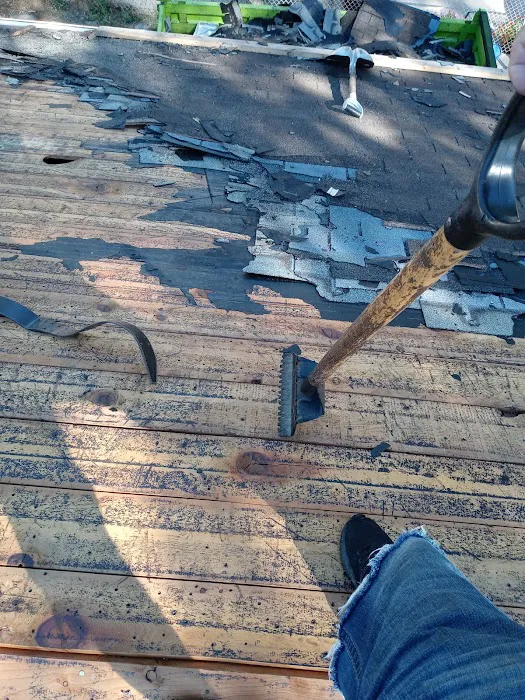 Joel B Roofing Picture 1