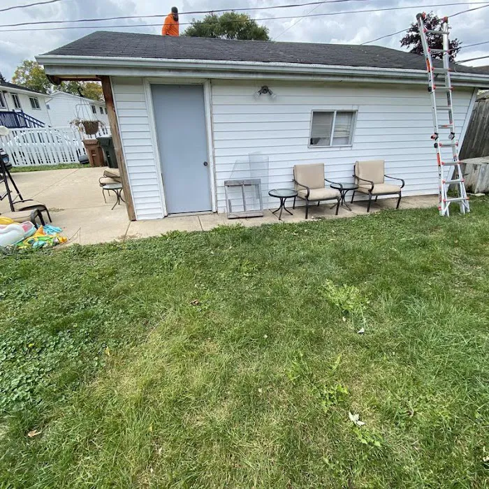 RIDGELINE ROOFING / RIDGELINE ENTERPRISE Picture 9