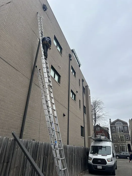 Gutters & Roofing Encalada INC - Installation & Repair Services. Picture 6