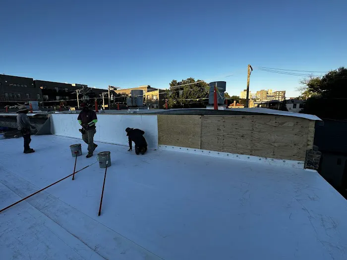 Eddie’s Roofing & Exteriors, Inc Picture 1