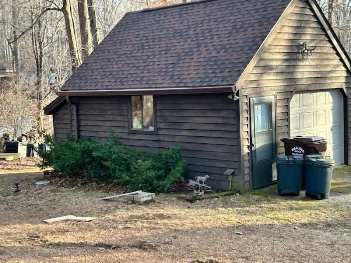 Guarantee Roofing and Fence Picture 1