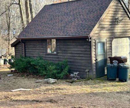 Guarantee Roofing and Fence