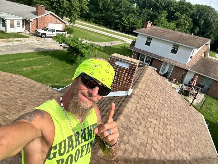 Guarantee Roofing and Fence Picture 4