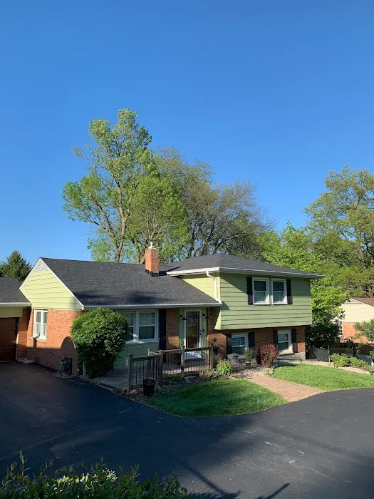 The Blue Roof Company Picture 3