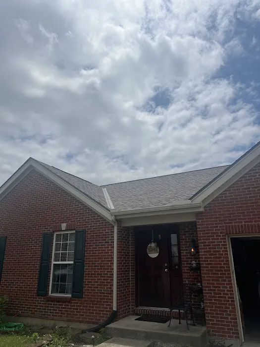 MadeWell Roofing & Exteriors Picture 4