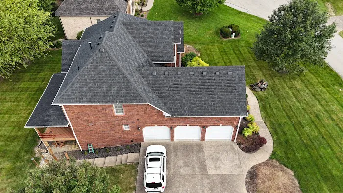 Elmes Roofing and Renovations Picture 10