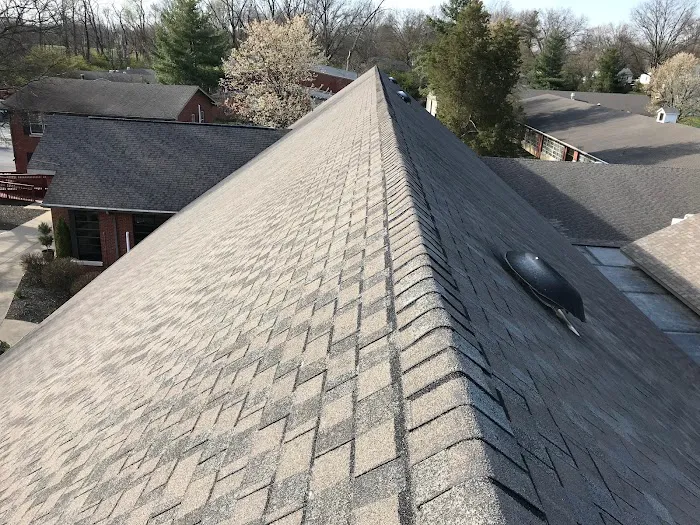 ROO Roofing LLC Picture 4