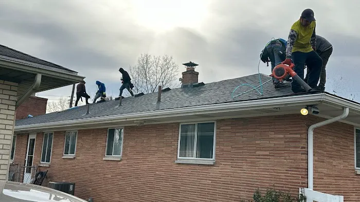 Van Martin Roofing Picture 10