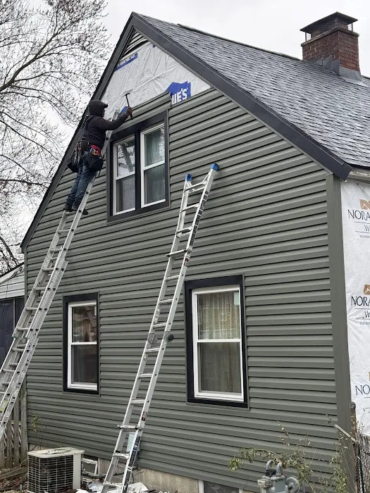 Momentum Roofing and Exteriors Picture 6