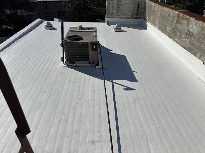 Momentum Roofing and Exteriors Picture 7