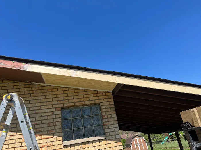 Max Roofing LLC Picture 6