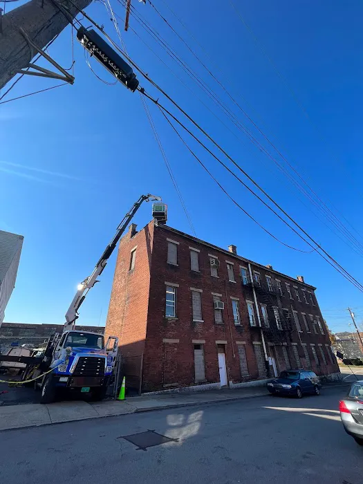 Max Roofing LLC Picture 4