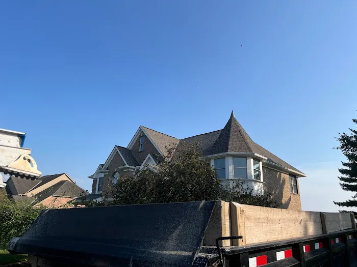 Max Roofing LLC Picture 8