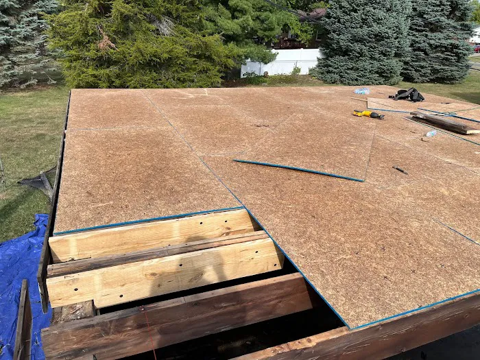 Max Roofing LLC Picture 9