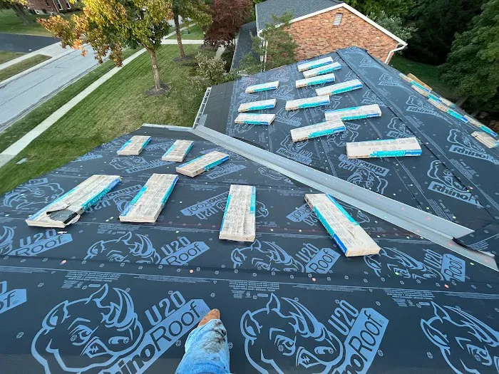Max Roofing LLC Picture 7