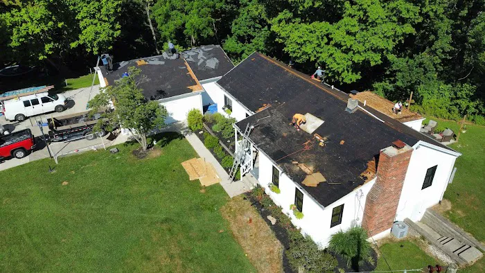 J&U ROOFING LLC Picture 8