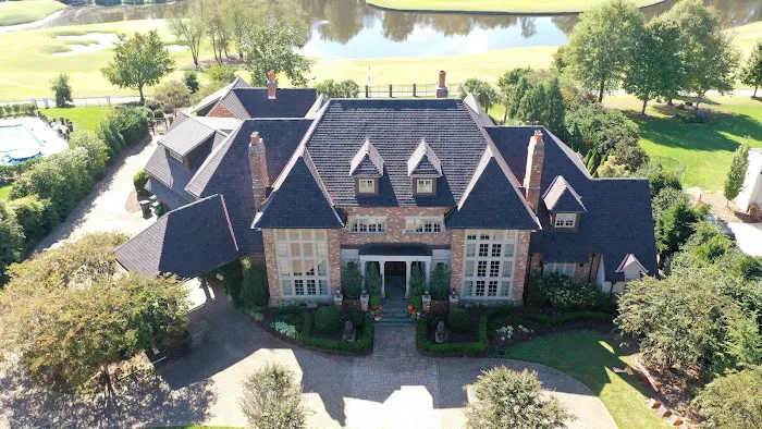 Kaiser Siding and Roofing Picture 2