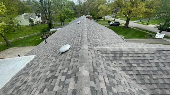 BQ Roofing & Construction Picture 2