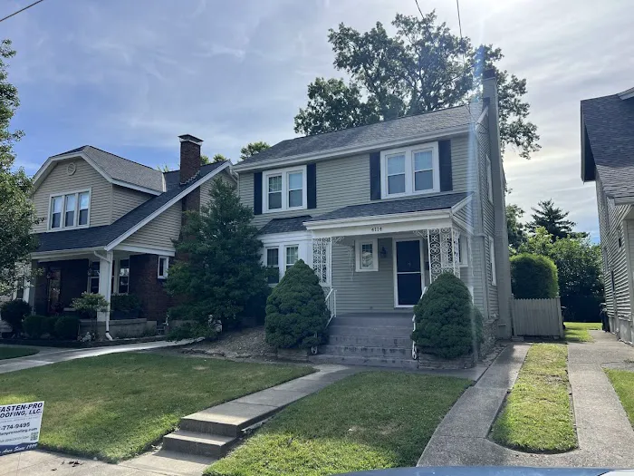 Fasten-Pro Roofing, LLC Picture 2