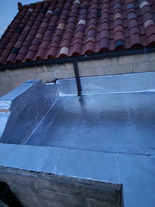 MBA Roofing Siding & Gutters Picture 2