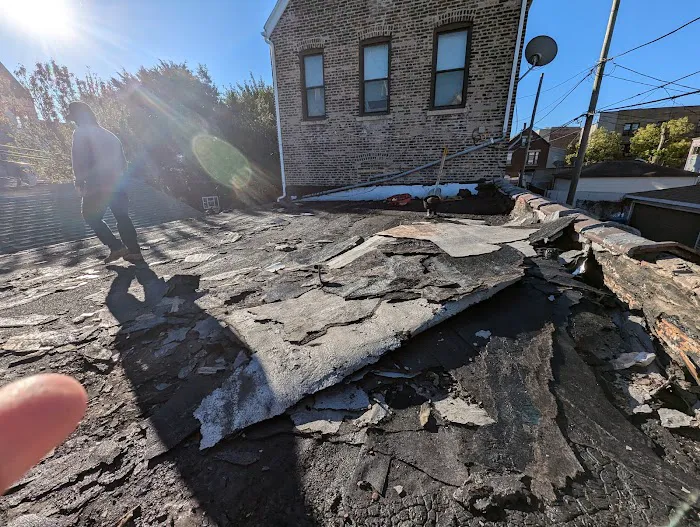 Y&B Roofing Inc. Picture 5