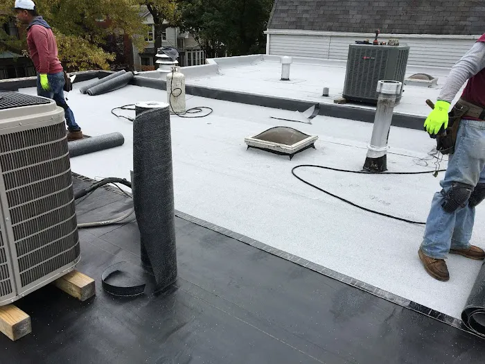 Lakeview Roofing & Construction Co. Picture 4