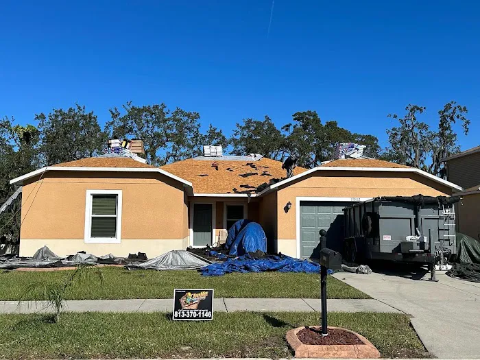 Chelle Roofing Picture 3