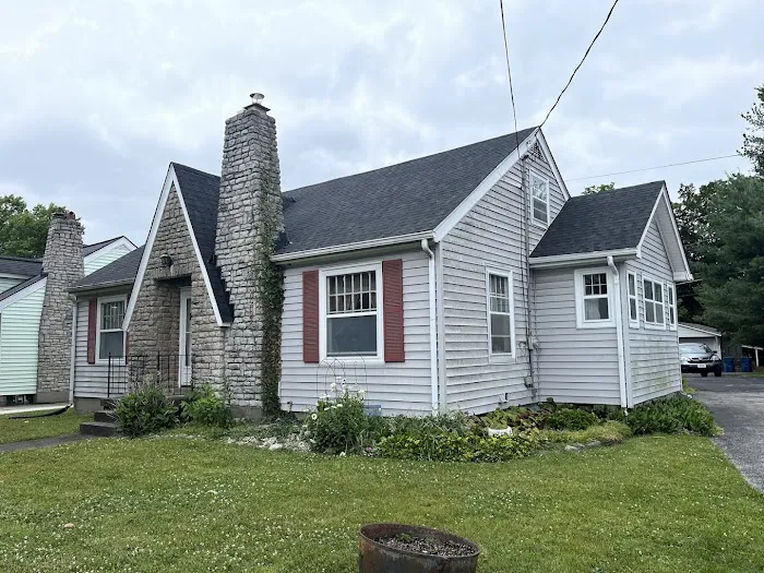 Homestretch Roofing Picture 1