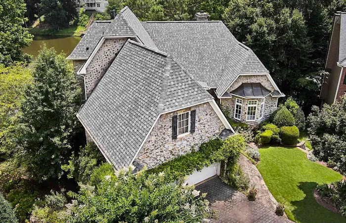 R&B Roofing and Remodeling Picture 3