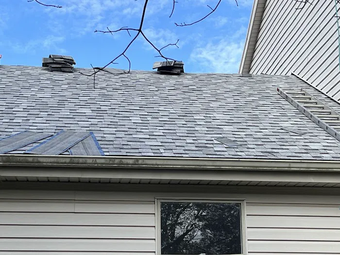 Lord's Roofing Company Picture 3