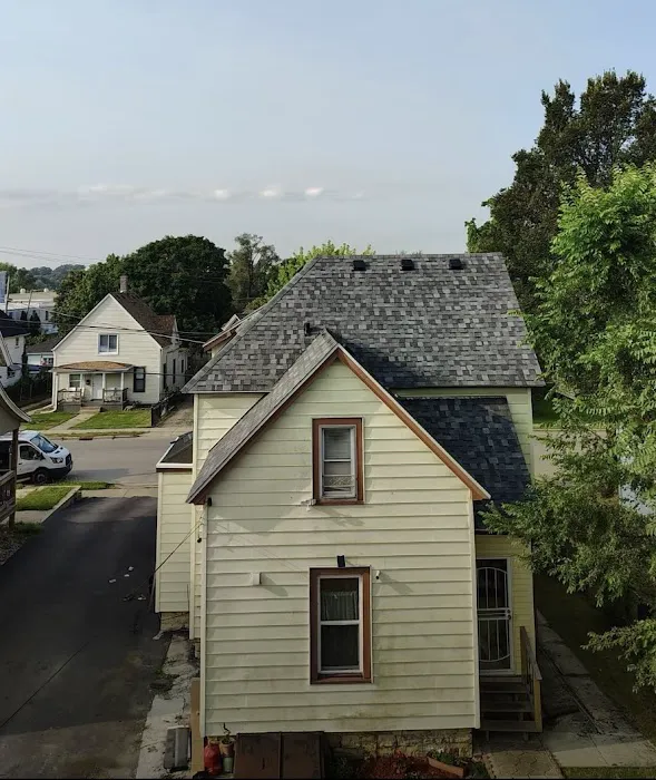 Savage Roofing Picture 3