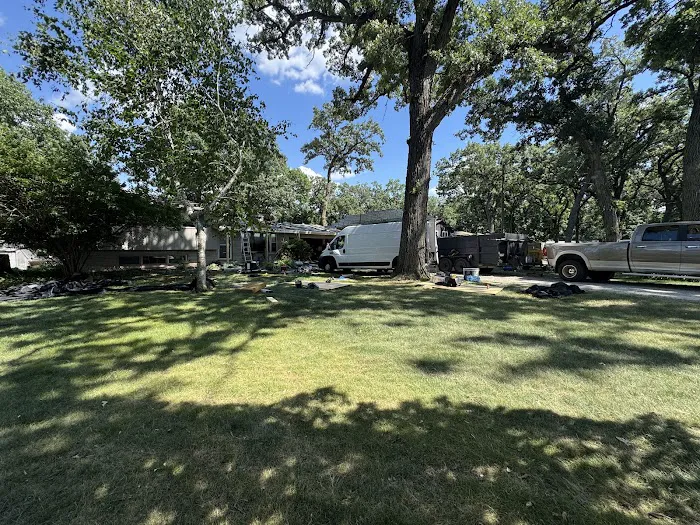 Elite Roofing & Gutters Picture 5