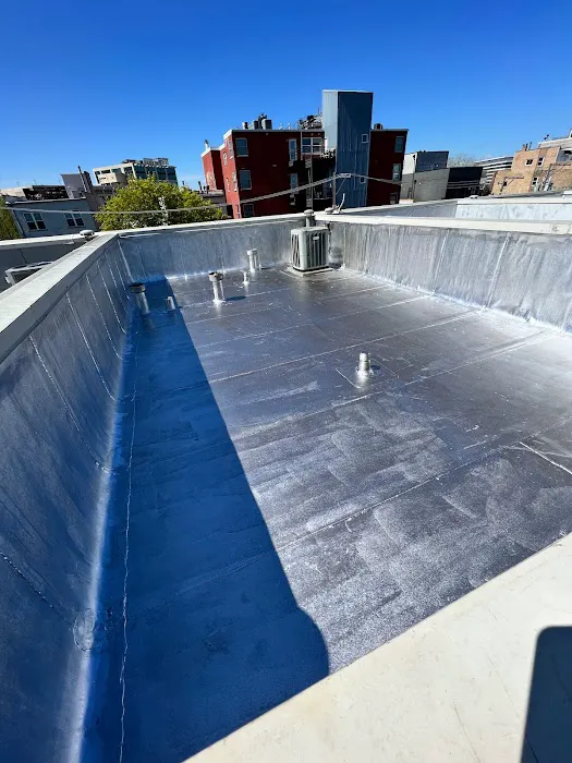 Chicago Roofing Solutions Picture 1