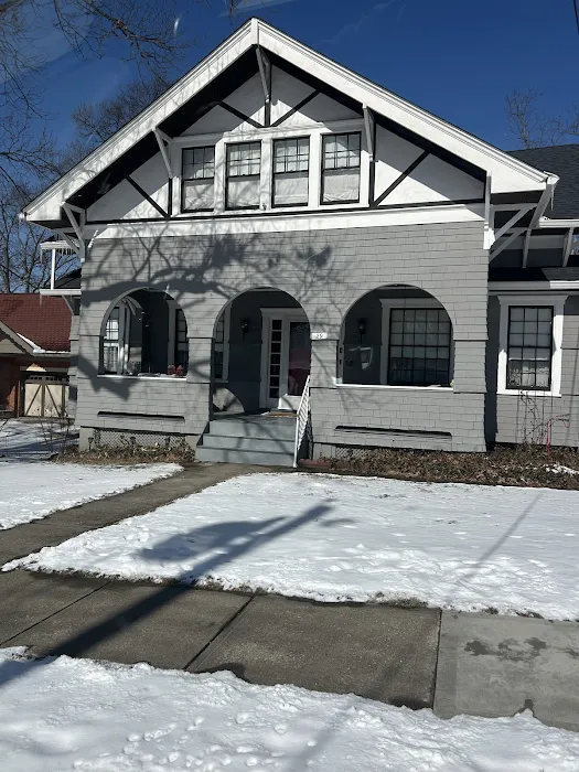 Crown Pointe Roofing & Remodeling Picture 8