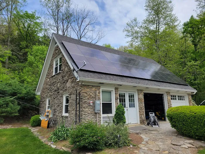 Redemption Solar and Roofing Picture 4