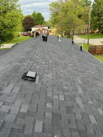 Rubio's Roofing & Siding LLC Picture 2