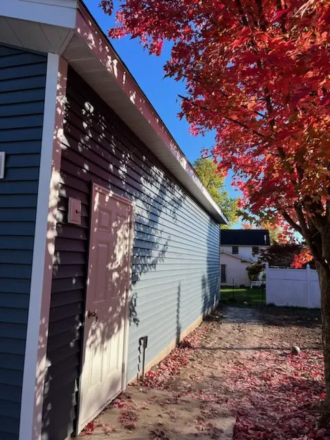 Hoffman Roofing & Siding Picture 9