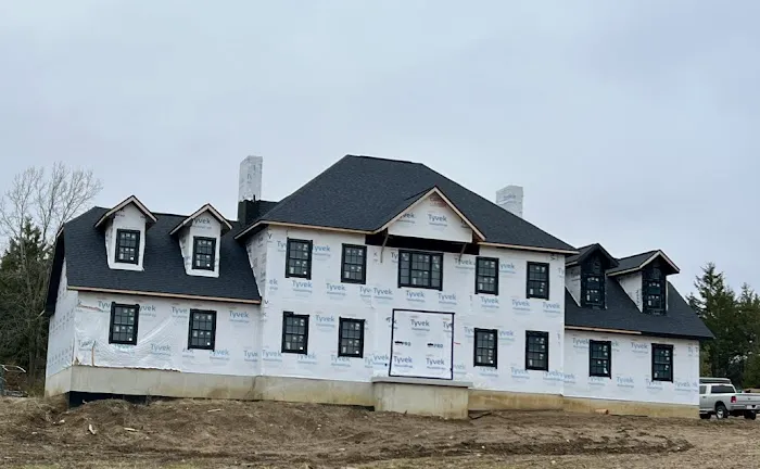 Roofs by Warren Picture 1