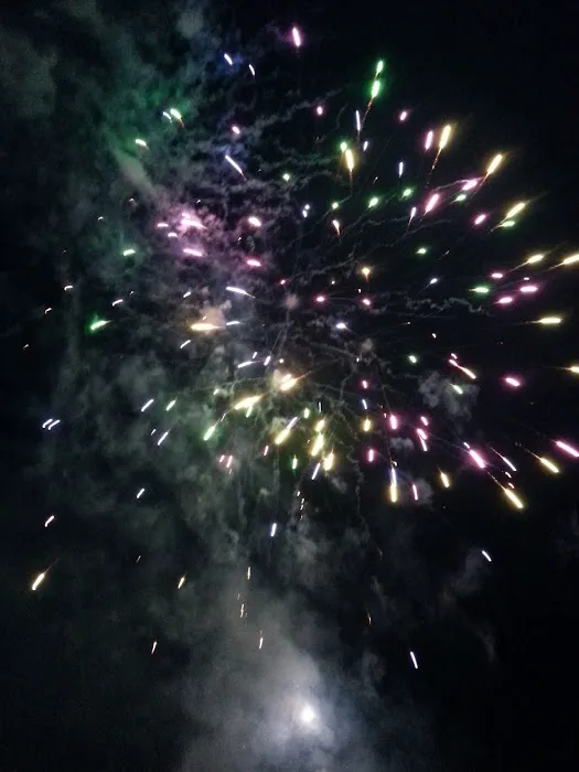 R & R Continuous Gutters Picture 1