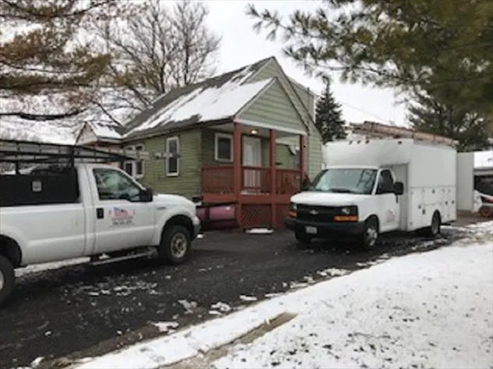 RCH Roofing & Construction Picture 2