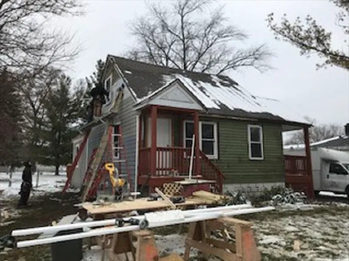 RCH Roofing & Construction Picture 6