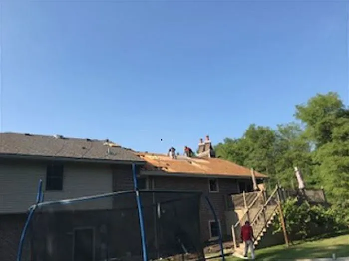 RCH Roofing & Construction Picture 4