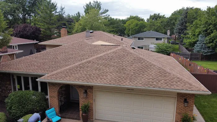 Pointview Roofing & Public Adjusting Picture 9