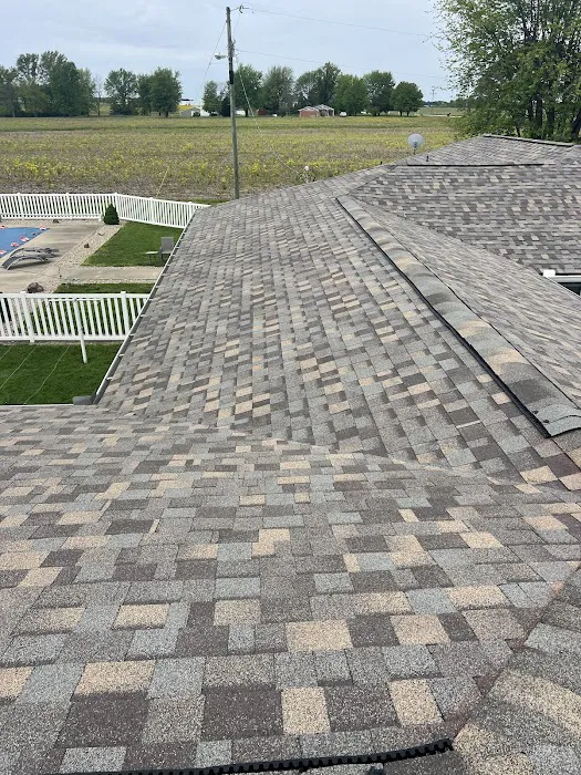 5-Star Roofing Systems Picture 2