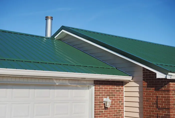 Amish Roofers Picture 1