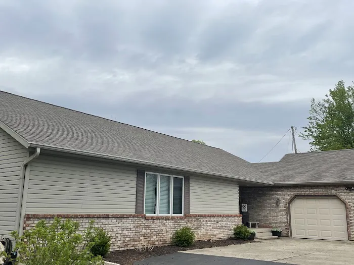 D&M Roofing & Restoration Picture 2