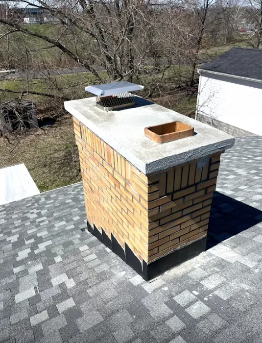 Lady On The Roof­­® Picture 3