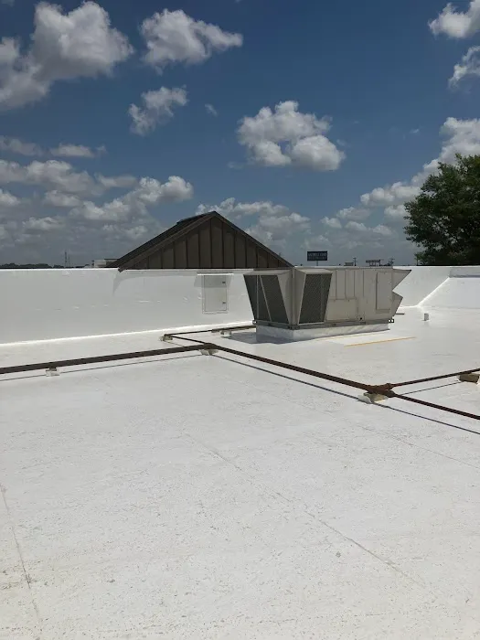 Royalty Roofing Picture 1