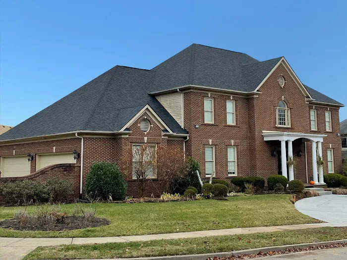 Big League Roofers Picture 3